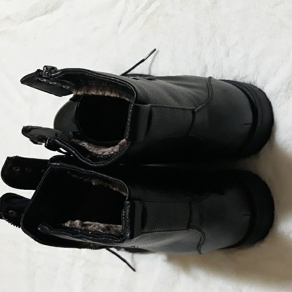 NWOB Men's Boots - Picture 8 of 16